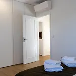 Casa De *