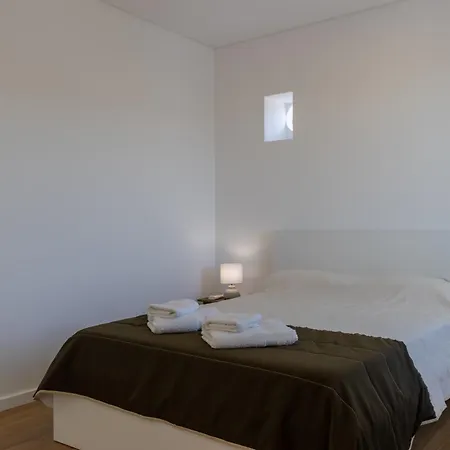 Casa De *